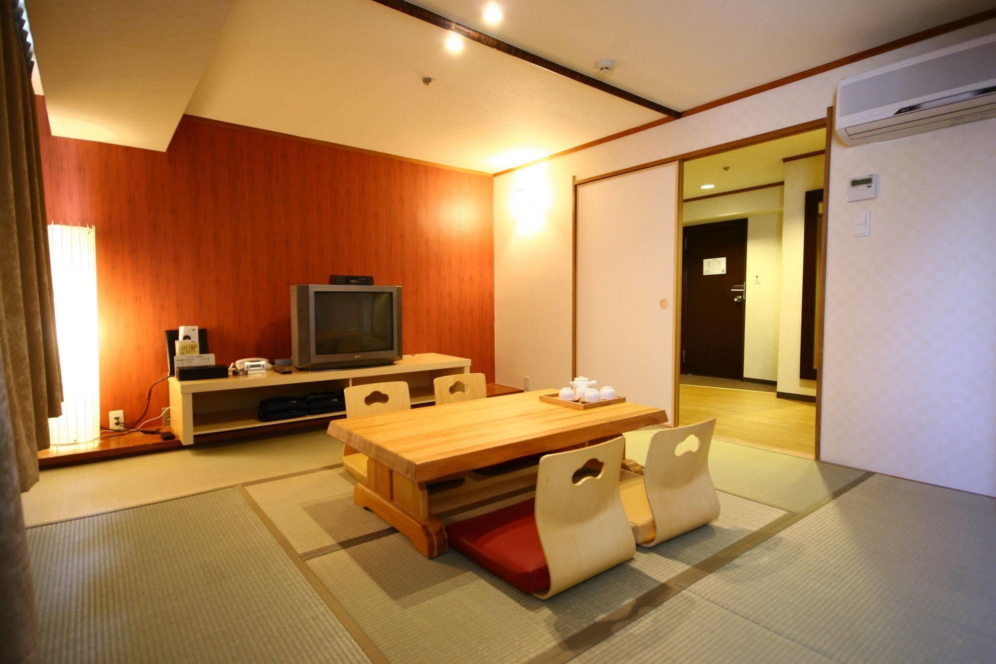 Green Rich Hotel Kagoshima Tenmonkan Exterior photo